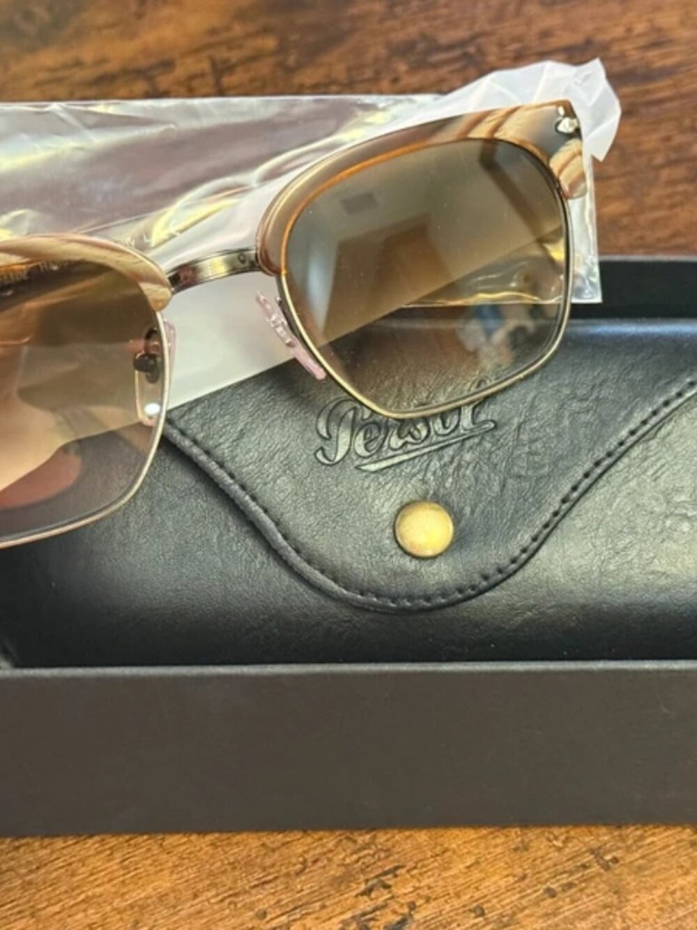 New in box - Persol 3199-S Tailoring Edition, Brown Horn Gradient Sunglasses